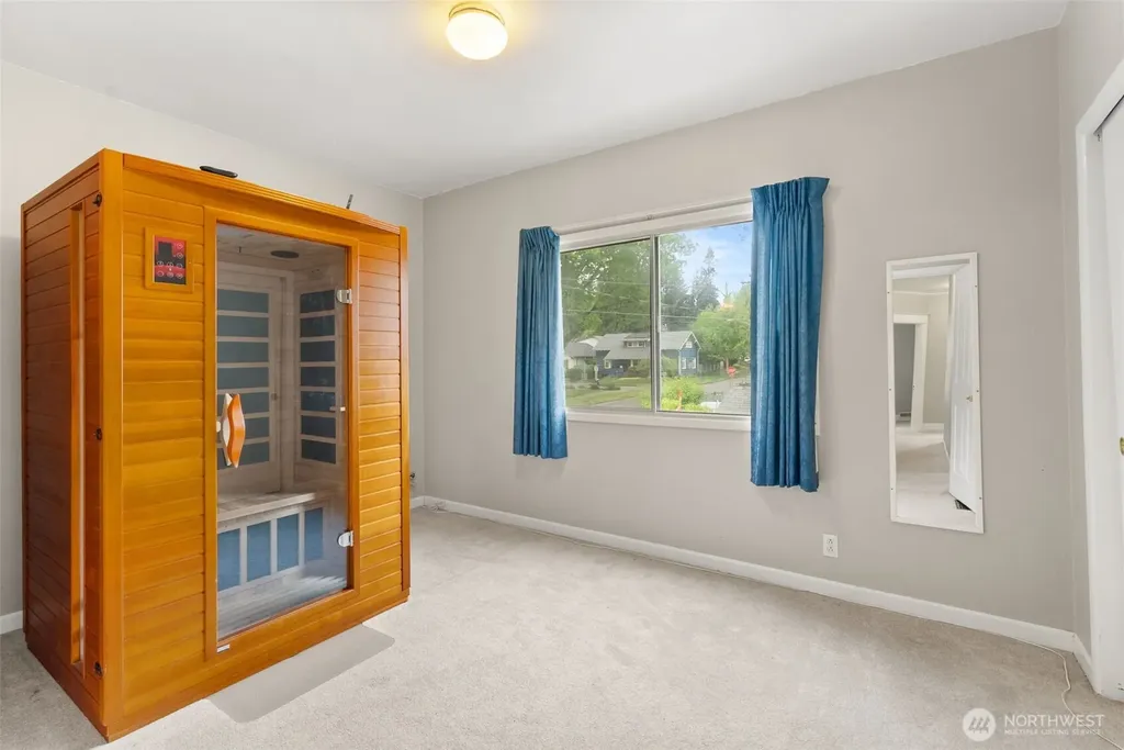 225 17th Avenue SE Olympia WA 98501