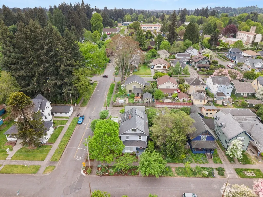 225 17th Avenue SE Olympia WA 98501