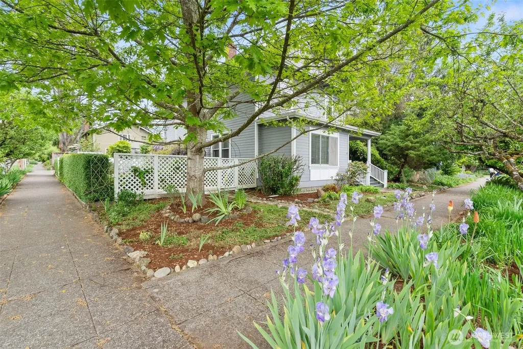 225 17th Avenue SE Olympia WA 98501