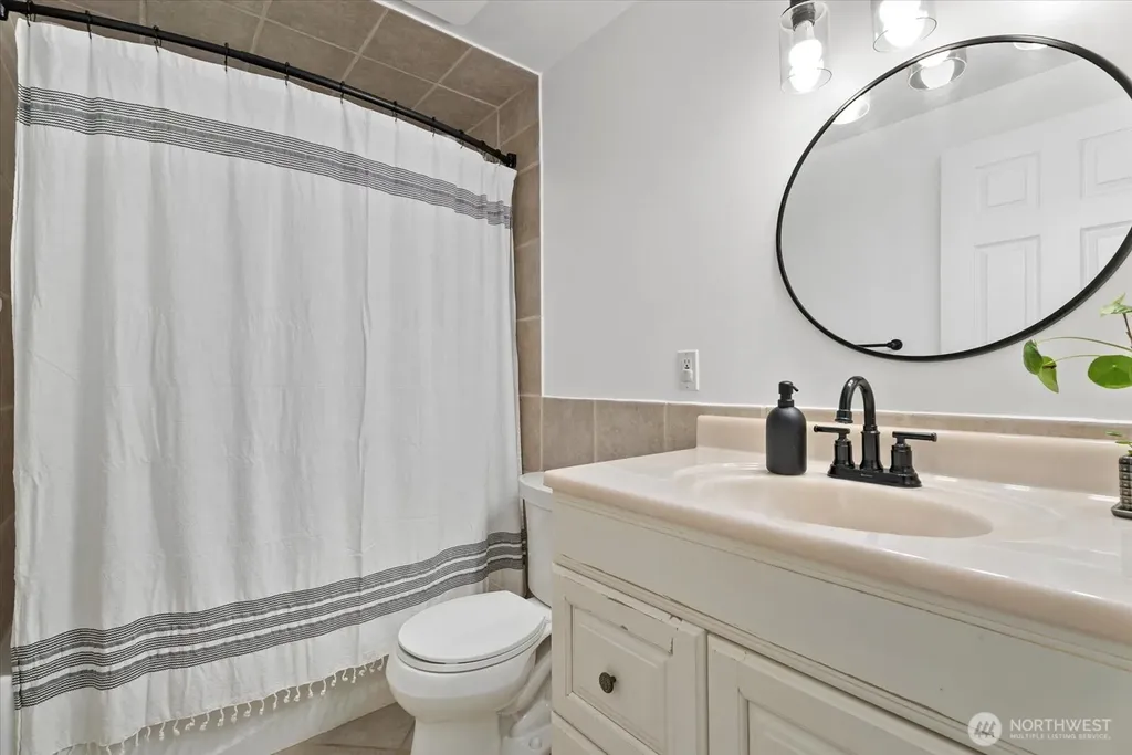 29317 38th Place S Auburn WA 98001