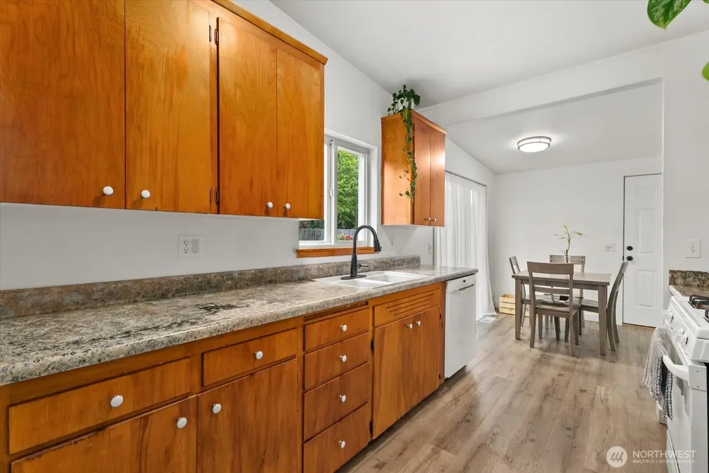 29317 38th Place S Auburn WA 98001