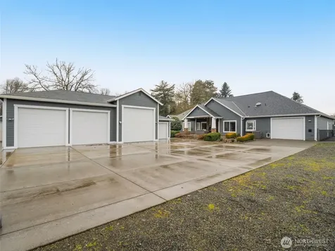 6501 119th Avenue E Puyallup WA 98372