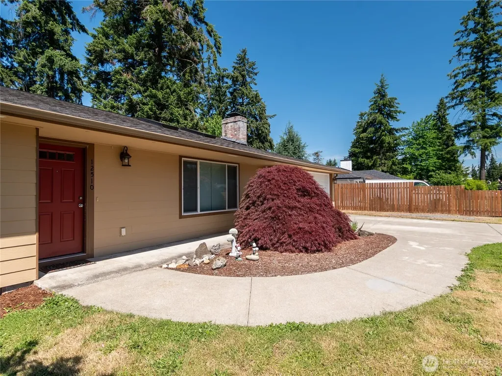 12510 109th Avenue Ct E Puyallup WA 98374