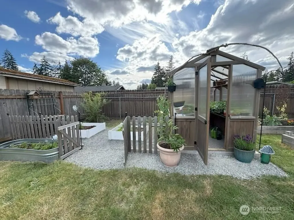 12510 109th Avenue Ct E Puyallup WA 98374