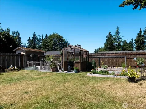 12510 109th Avenue Ct E Puyallup WA 98374