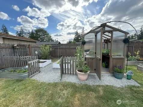 12510 109th Avenue Ct E Puyallup WA 98374