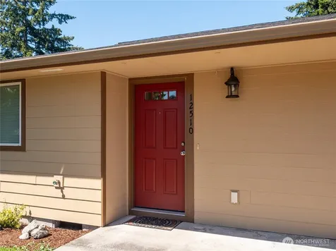 12510 109th Avenue Ct E Puyallup WA 98374