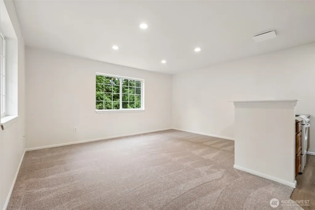 20447 SE 157th Street Renton WA 98059
