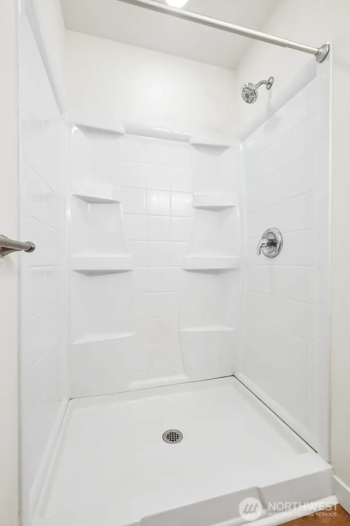 20447 SE 157th Street Renton WA 98059