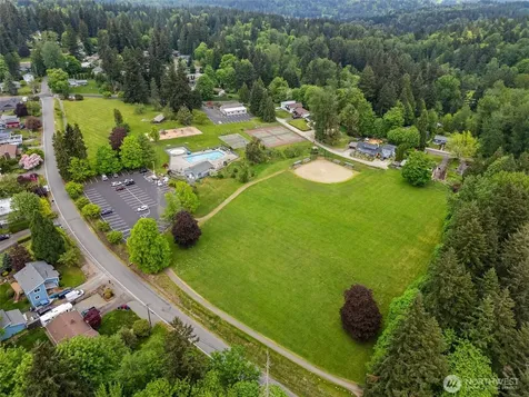 20447 SE 157th Street Renton WA 98059