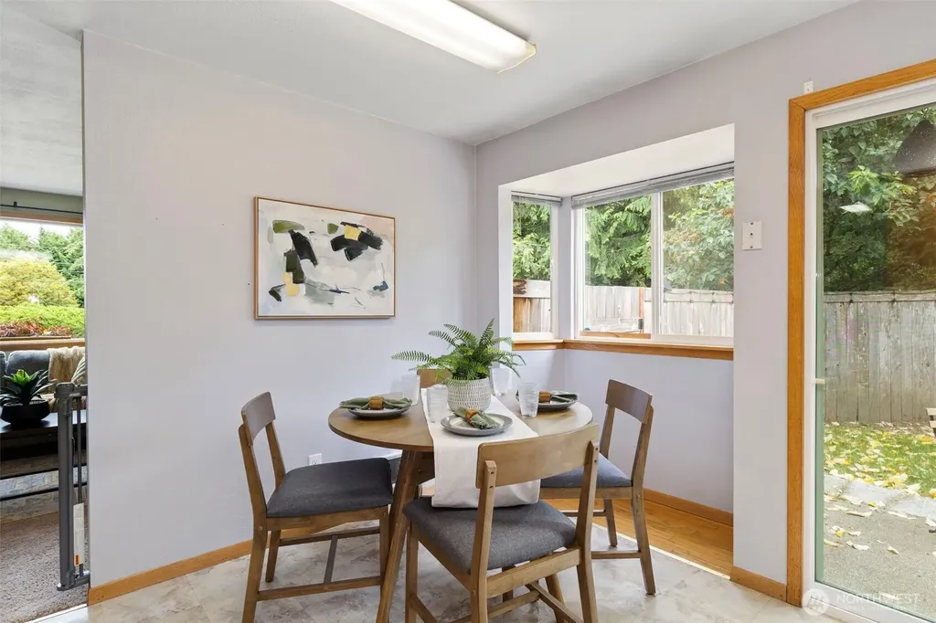 812 California Avenue SE Port Orchard WA 98366