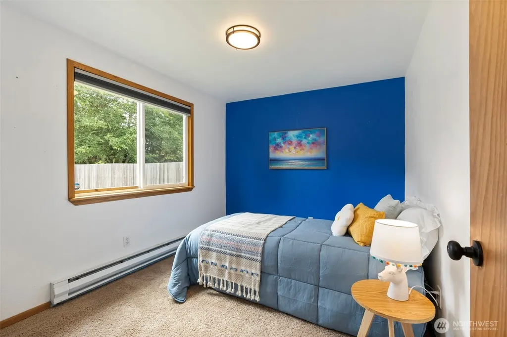 812 California Avenue SE Port Orchard WA 98366