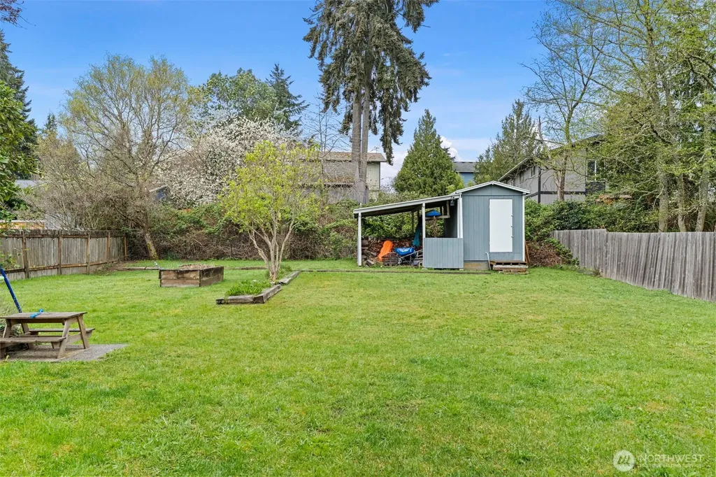 812 California Avenue SE Port Orchard WA 98366