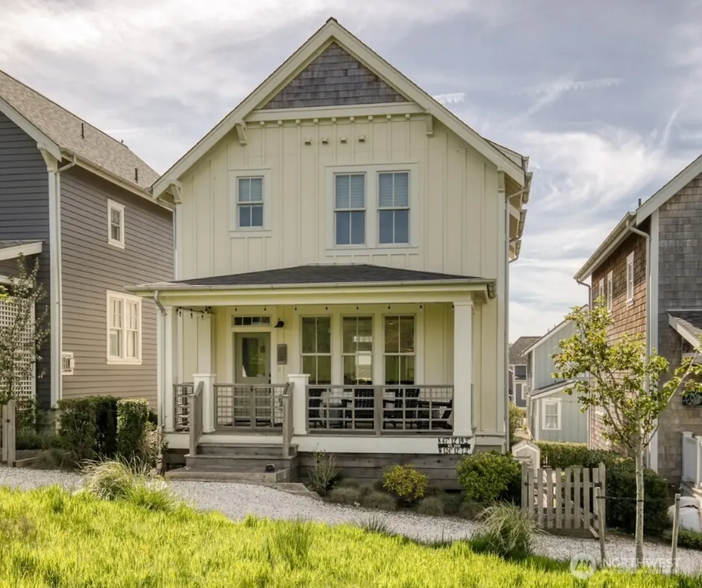 50 Flash Lane Pacific Beach WA 98571