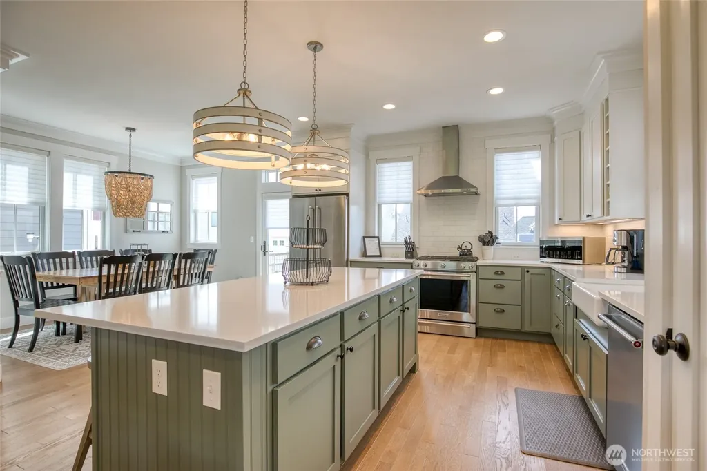 50 Flash Lane Pacific Beach WA 98571
