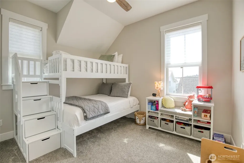 50 Flash Lane Pacific Beach WA 98571
