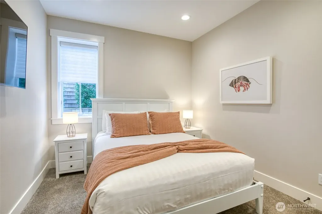 50 Flash Lane Pacific Beach WA 98571