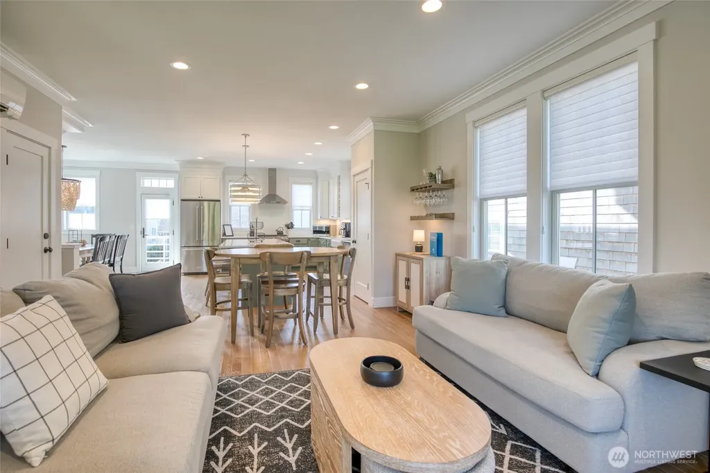 50 Flash Lane Pacific Beach WA 98571