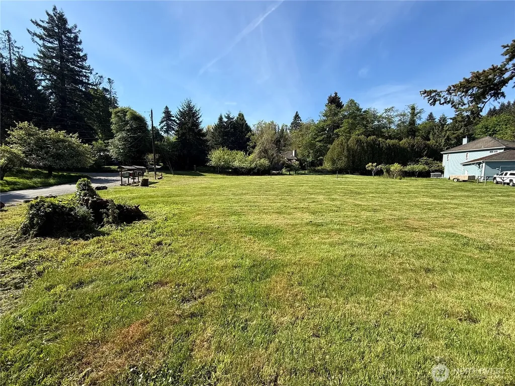 99 SW 116th Street Vashon WA 98070