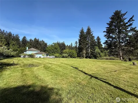 99 SW 116th Street Vashon WA 98070