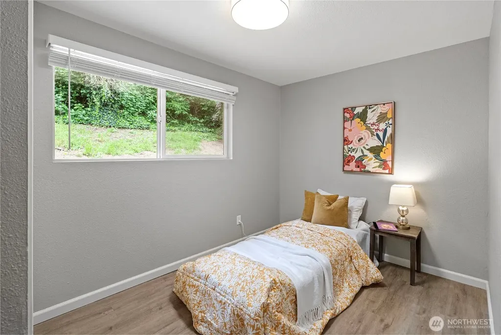 3224 Halverson Avenue Bremerton WA 98310