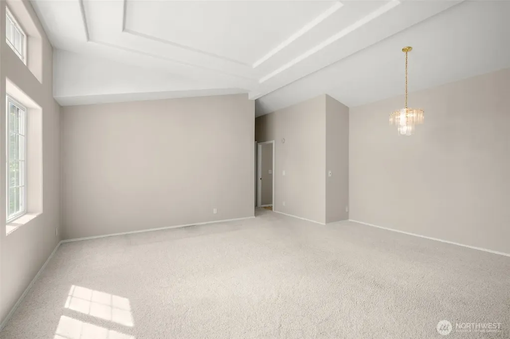 23606 Lake Dr W Bothell WA 98021