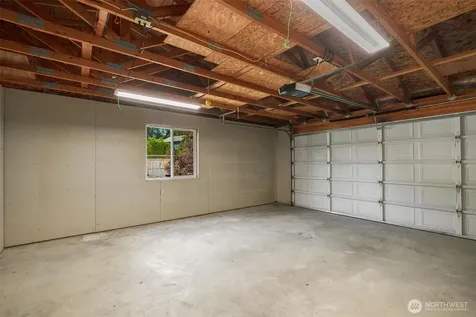 23606 Lake Dr W Bothell WA 98021