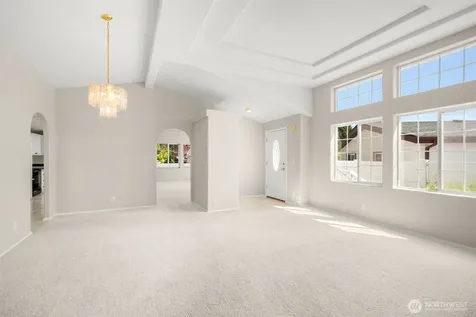 23606 Lake Dr W Bothell WA 98021