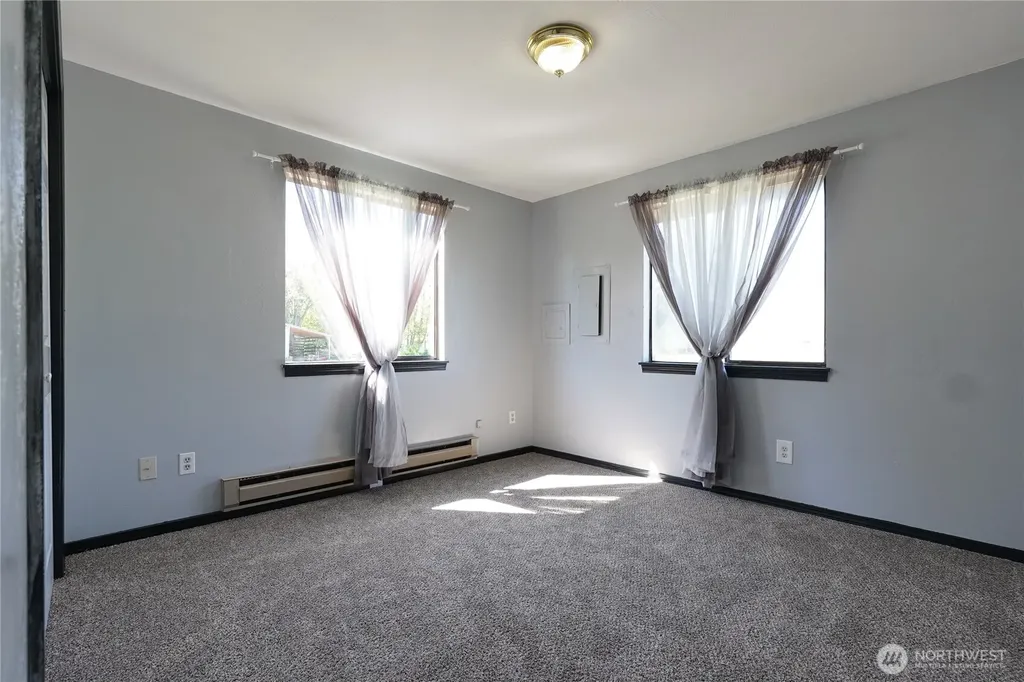 31 Gillis Avenue Sequim WA 98382