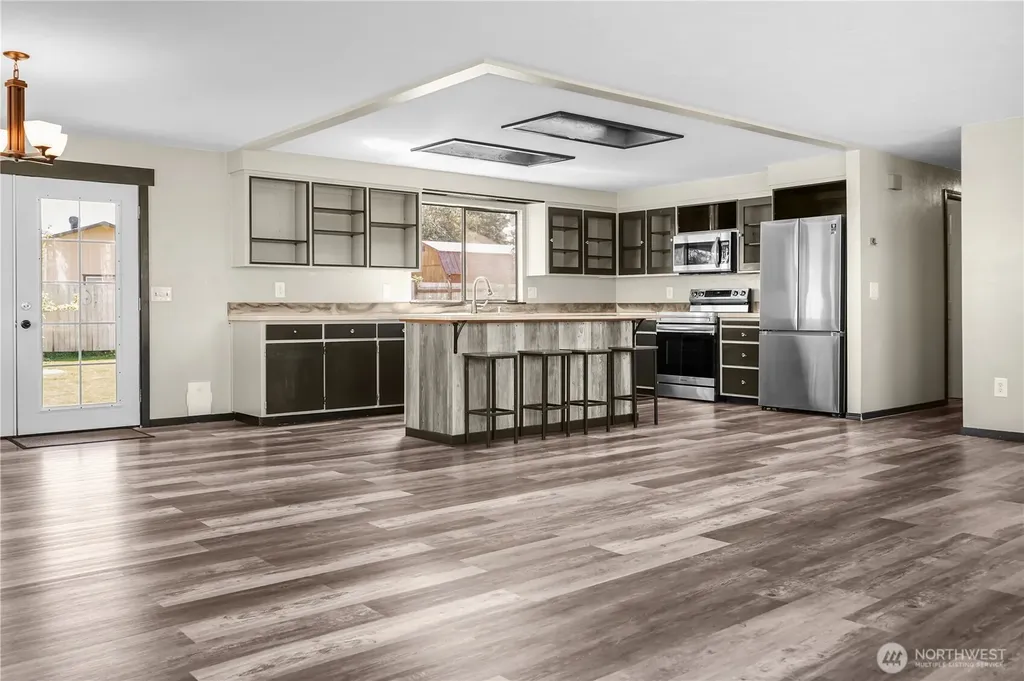 31 Gillis Avenue Sequim WA 98382