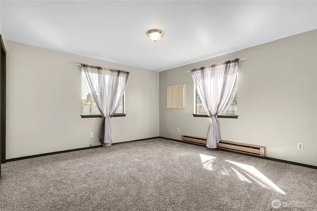 31 Gillis Avenue Sequim WA 98382