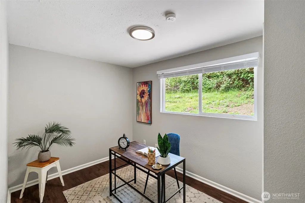 3226 Halverson Avenue Bremerton WA 98310