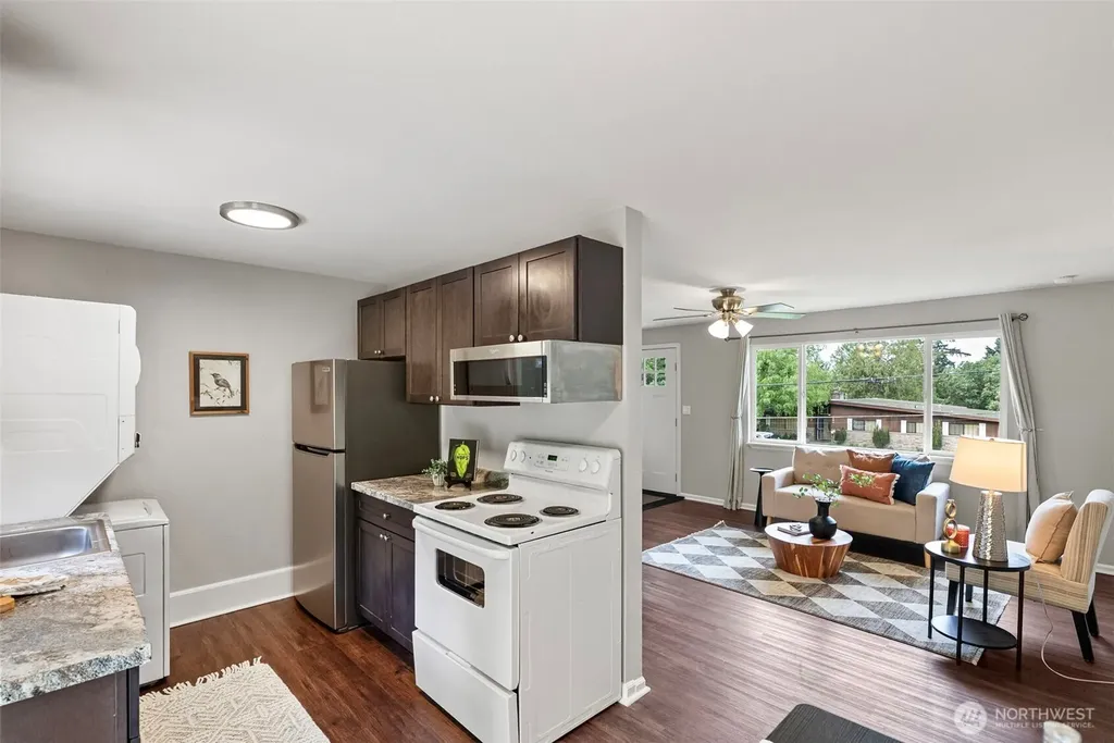 3226 Halverson Avenue Bremerton WA 98310