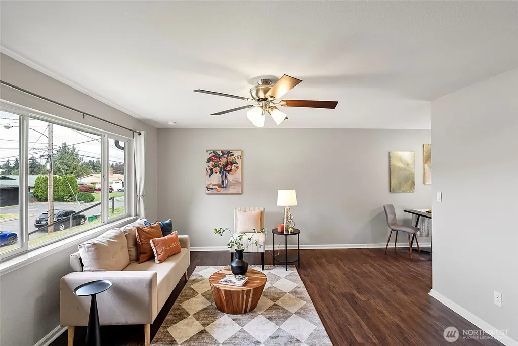 3226 Halverson Avenue Bremerton WA 98310
