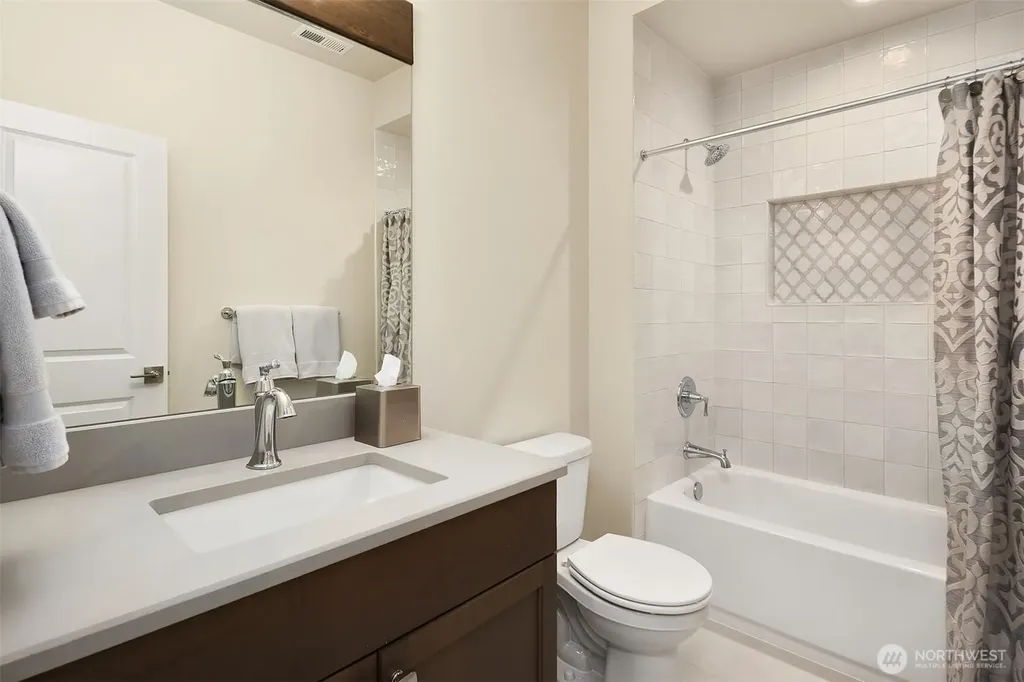 10461 SE 23rd Street Bellevue WA 98004