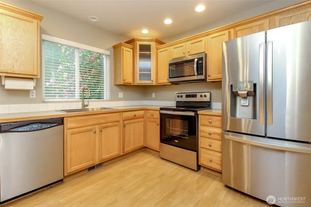9621 148th Street Ct E Puyallup WA 98375