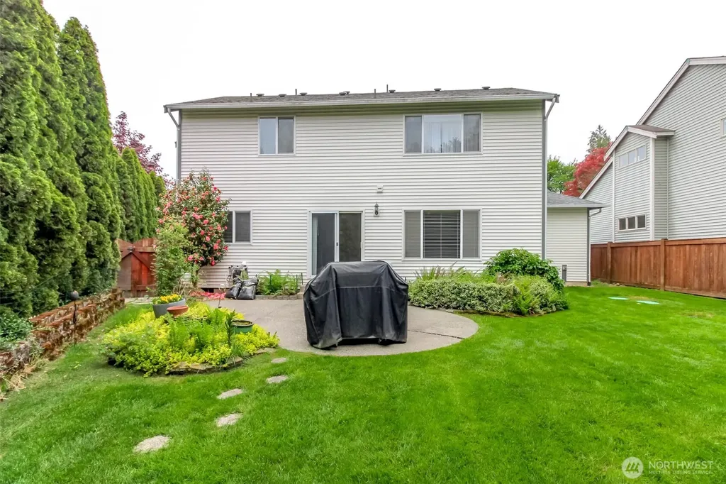 9621 148th Street Ct E Puyallup WA 98375