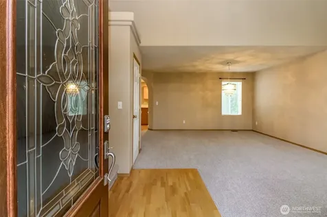9621 148th Street Ct E Puyallup WA 98375