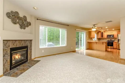 9621 148th Street Ct E Puyallup WA 98375