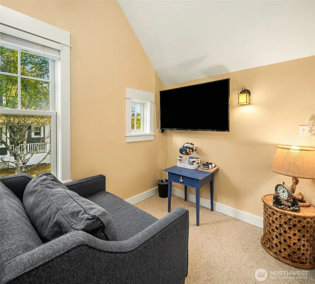7 Lupine Lane Pacific Beach WA 98571