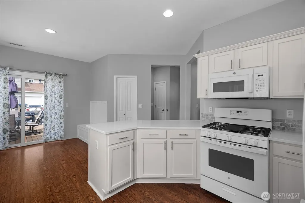5800 Balustrade Boulevard SE Lacey WA 98513