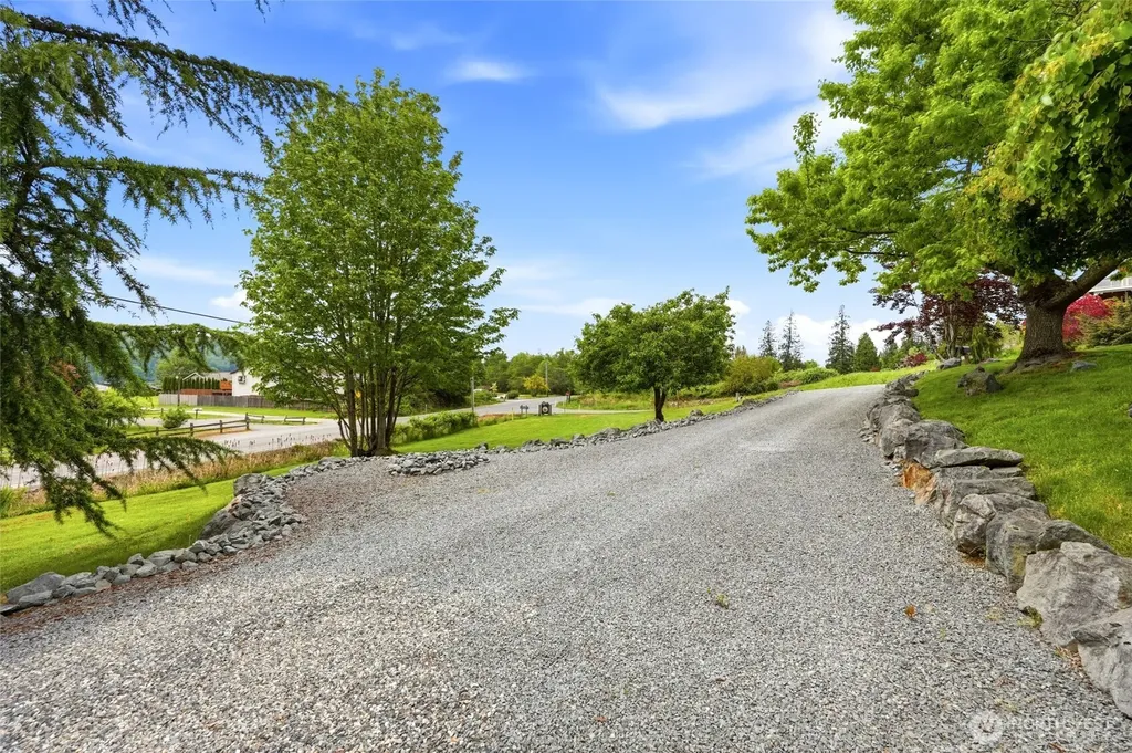 24064 Walker Valley Road Mount Vernon WA 98274