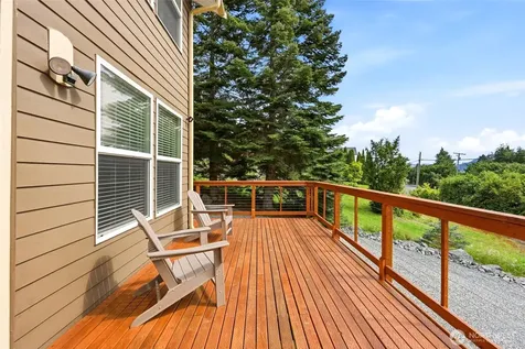 24064 Walker Valley Road Mount Vernon WA 98274