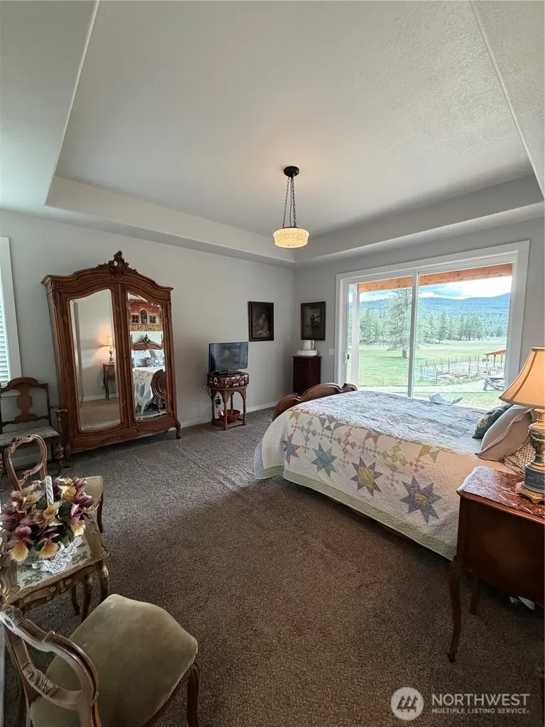 53 Cape Labelle Road Tonasket WA 98855
