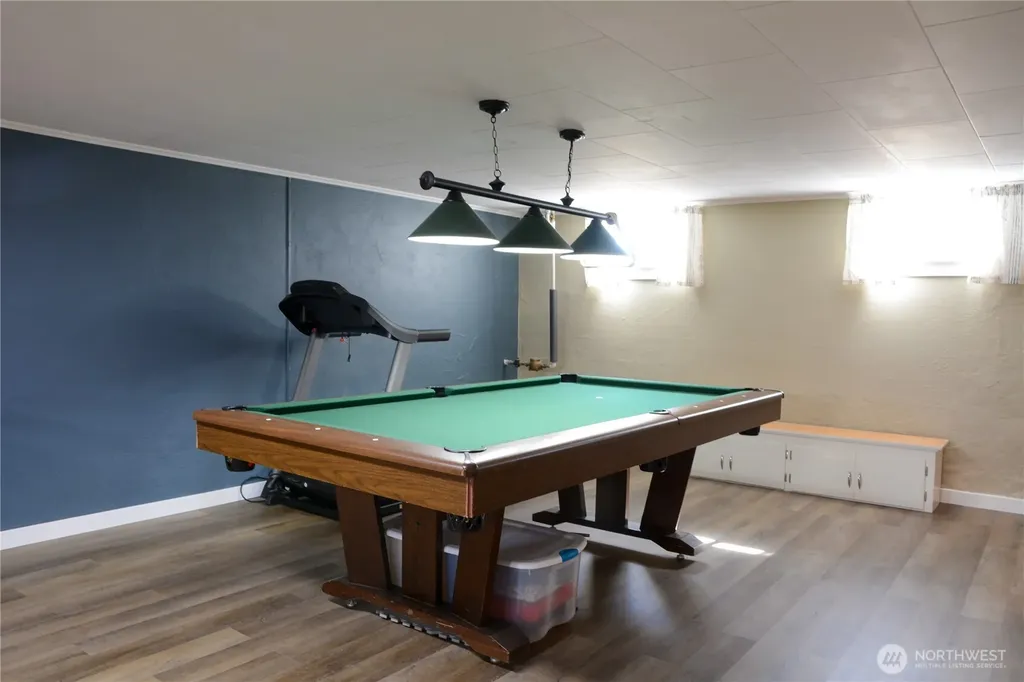 112 E 5th Street Lind WA 99341