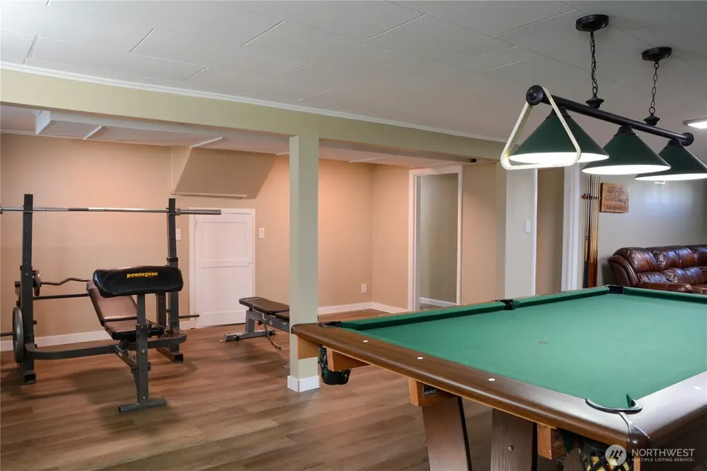 112 E 5th Street Lind WA 99341
