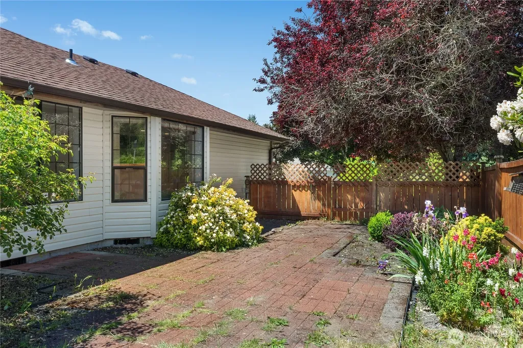 3306 Gibraltar Court SE Olympia WA 98501