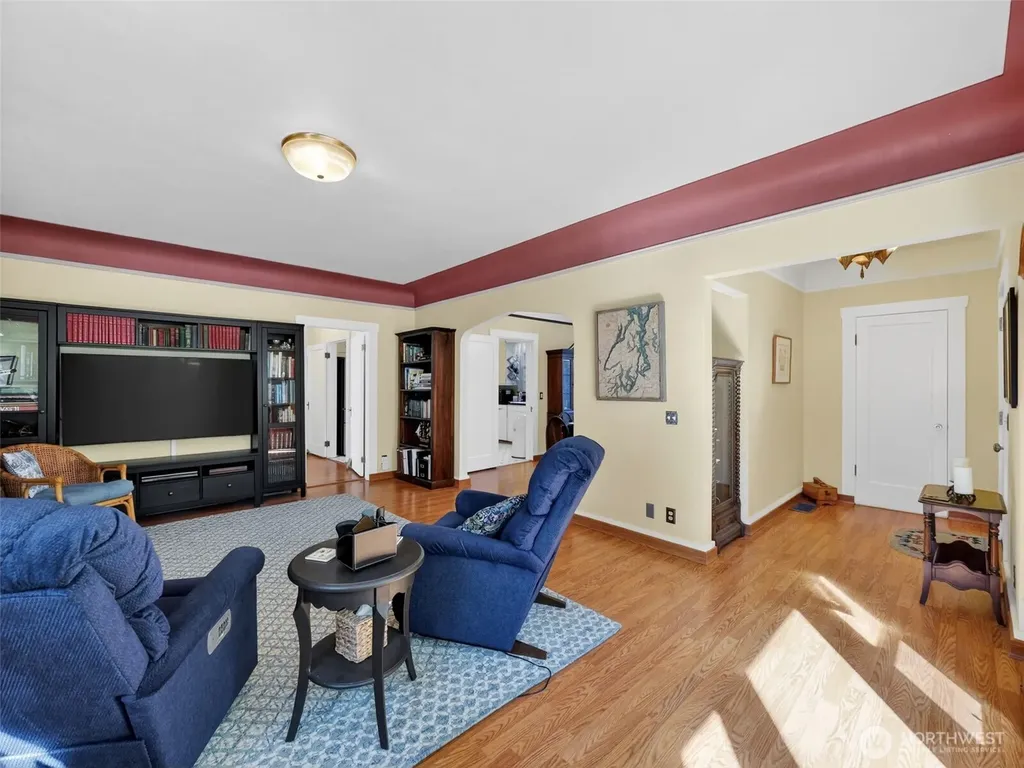 6906 NE Carpenter Lane Kingston WA 98346