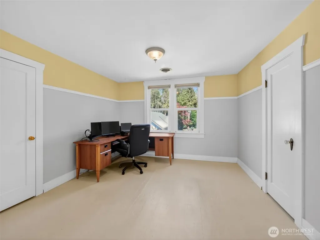 6906 NE Carpenter Lane Kingston WA 98346