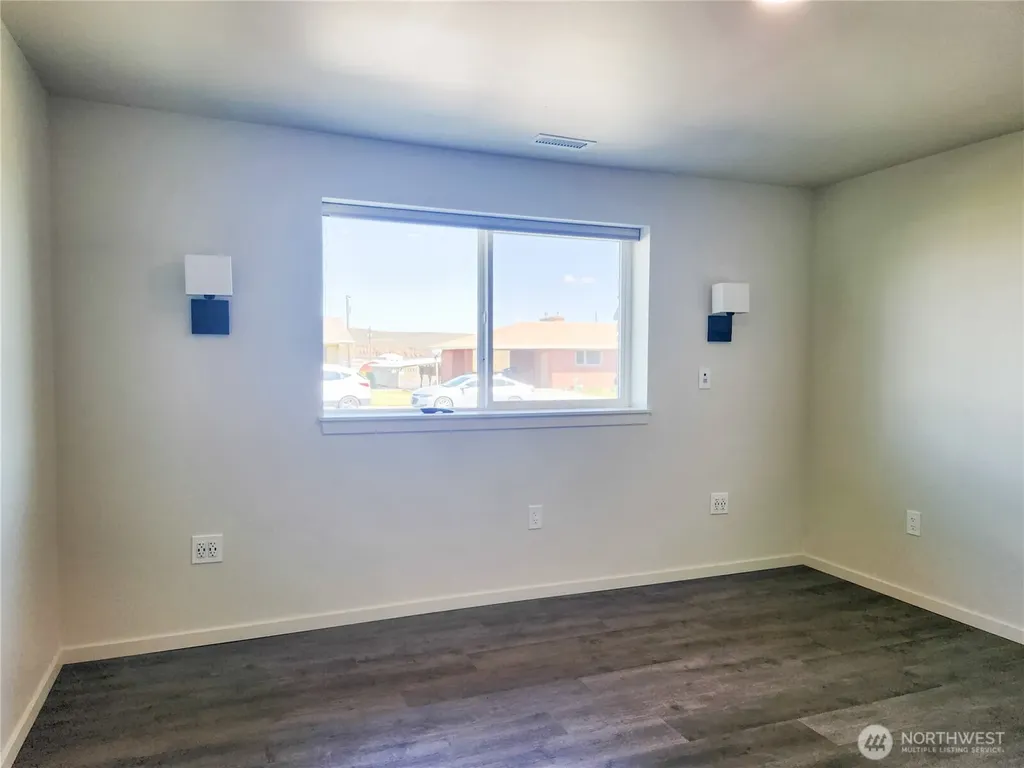 710 E 2nd Avenue Odessa WA 99159